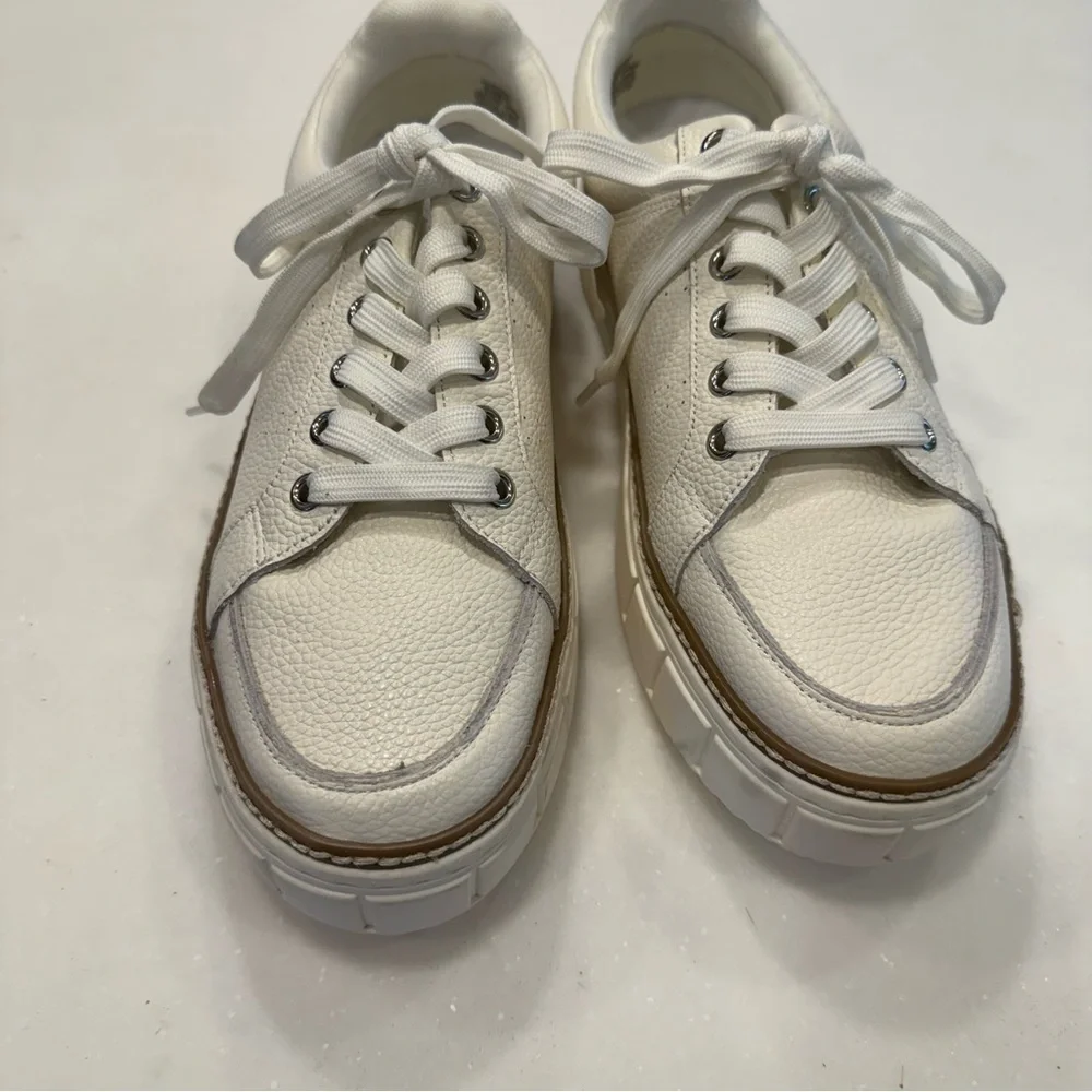 Vince Camuto ”Randay” Women’s Platform Bright White Leather Sneakers Sz 9.5 NEW
